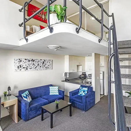 Metro Apartments On Darling Harbour-3